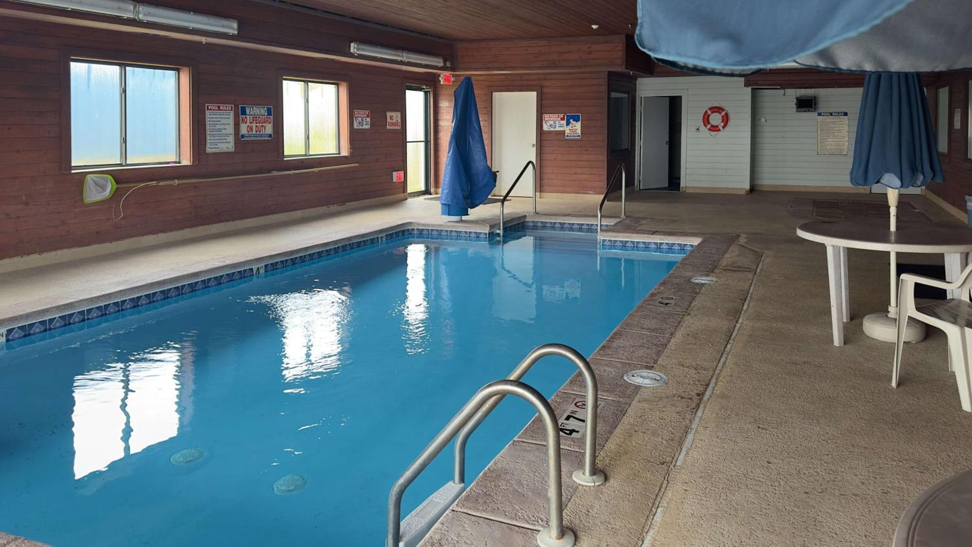 Motel 6-Waterloo, Ia Exteriör bild