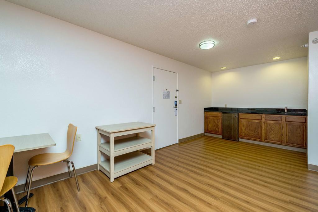 Motel 6-Waterloo, Ia Exteriör bild