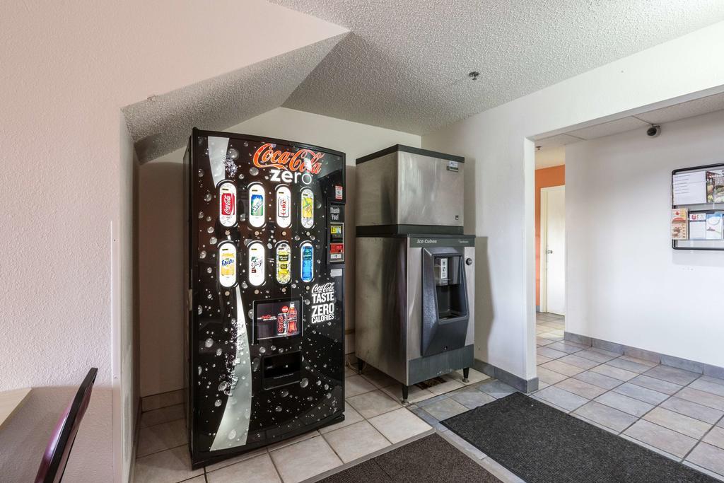 Motel 6-Waterloo, Ia Exteriör bild