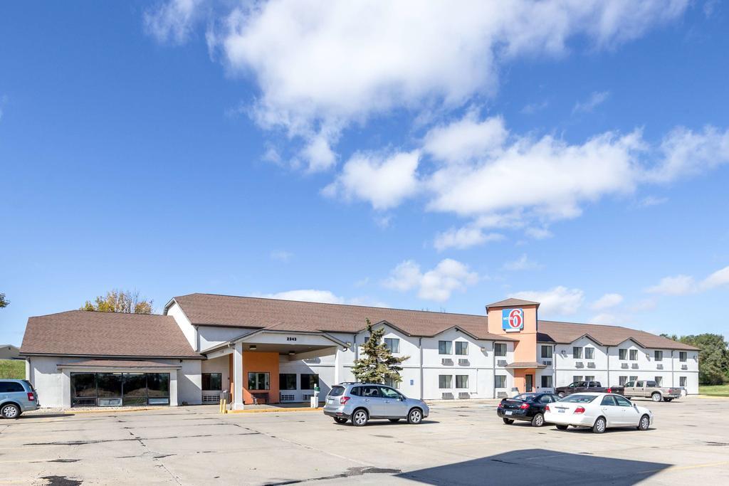 Motel 6-Waterloo, Ia Exteriör bild